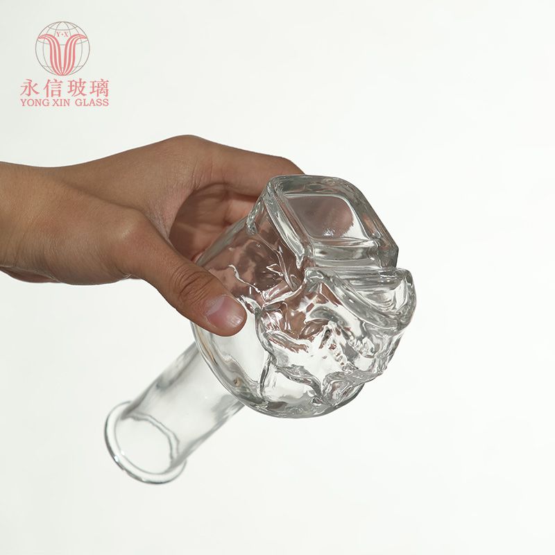 YX00147 Glass Bottle Packaging Food Grade Whiskey Bottle Glass Tubes Drop-Shaped Empty Bottles With Caps For 500ml Whisky Wine Bottle