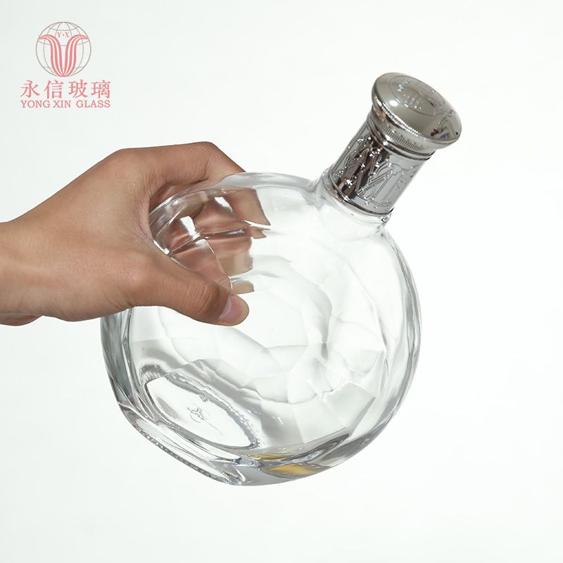 YX00001 500ml Amber Glass Bottle Wholesale Factory Price 750ml Flint Clear Slim Glass Bottles With Rubber Stopper For Juice Oil Tequila
