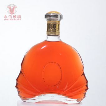 YX00006 Hot Stamping Flint Clear Glass Bottles With Aluminum Caps For 700ml Liquor Juice 750ml Liquor Bottle