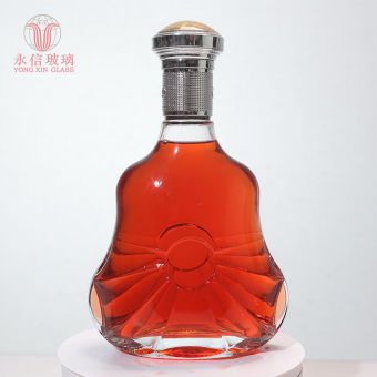 YX00014 Bottle And Packaging Factory Hot Sale Clear 750ml Whiskey Boston Glass Bottle