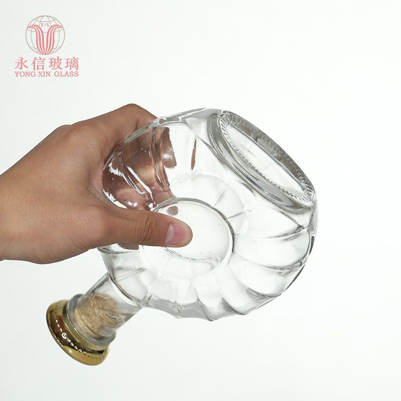 YX00016 Bottle Glass Manufacture Glass Drink Cap Juce Liquor 700ml Glass Bottle