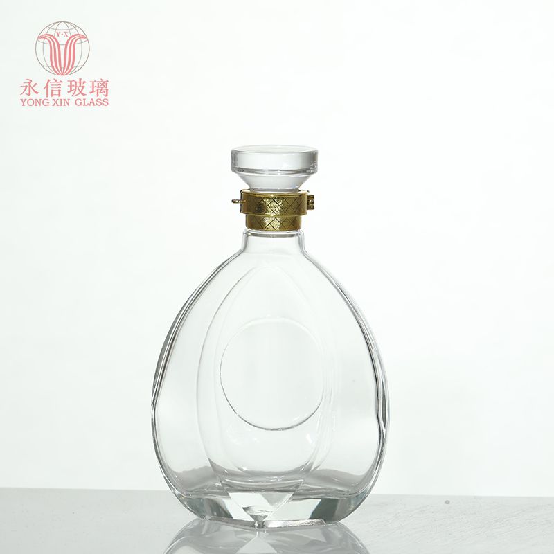 YX00019 Transperant Brandy Glass Bottle Unique Shaped Glass Bottles