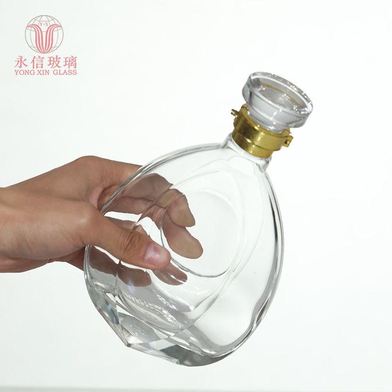 YX00019 Transperant Brandy Glass Bottle Unique Shaped Glass Bottles