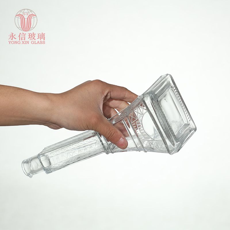 YX00086 Clear Boston Round Glass Bottle Best Selling Glass Rum Whisky Bottle 350ml