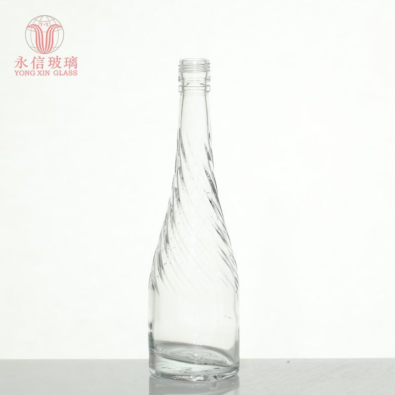 YX00126 Design Glass Bottle 750ml Screw Cap Glass Bottle Borosilicate