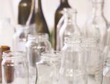 How to Use Complicated Methods without Professional Stuff How to Judge the Quality of Liquor Bottles