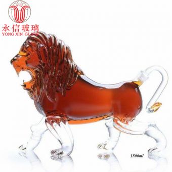 Wholesale high quality custom different shaped colored glass liquor wine bottles