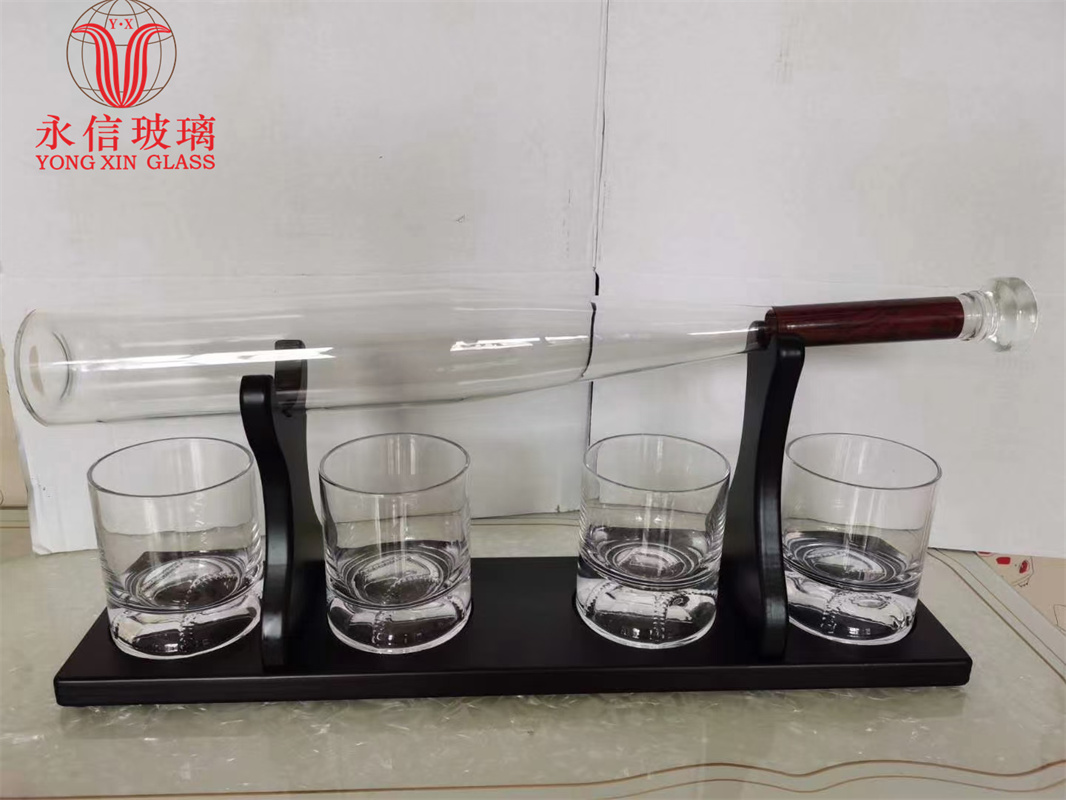 custom Packaging Bottle Best Price Superior Quality Lid  gun shape glass bottle Wine Glass Bottle