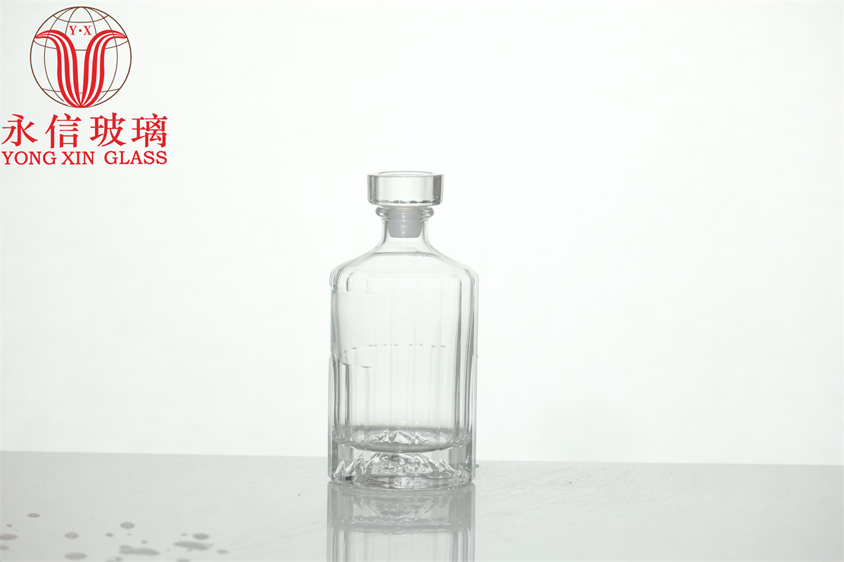 350 Ml Glass Bottle 200ml 250ml 300ml Custom Cold Soft Drink Sport Kids Creative Fruit Juice Wine milk Glass Bottle