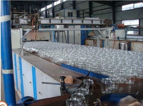 There are many advantages of all kinds of food in glass bottles