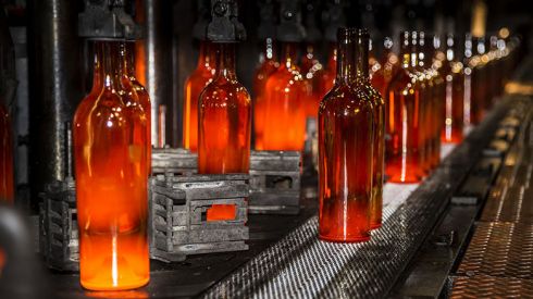 Pay attention to the production technology when customizing a wine bottle