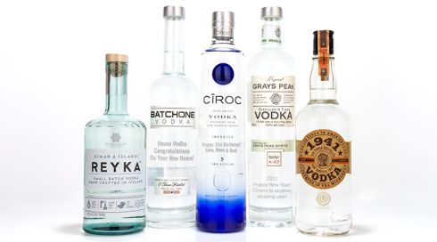 How to ensure the practicality of wine bottles through design