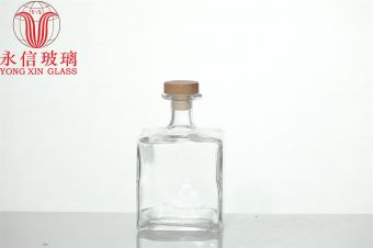 With Cork 500ml 750ml Transparent Flint Wine Liquor Empty Clear Glass Bottle Whisky Vodka Bottles